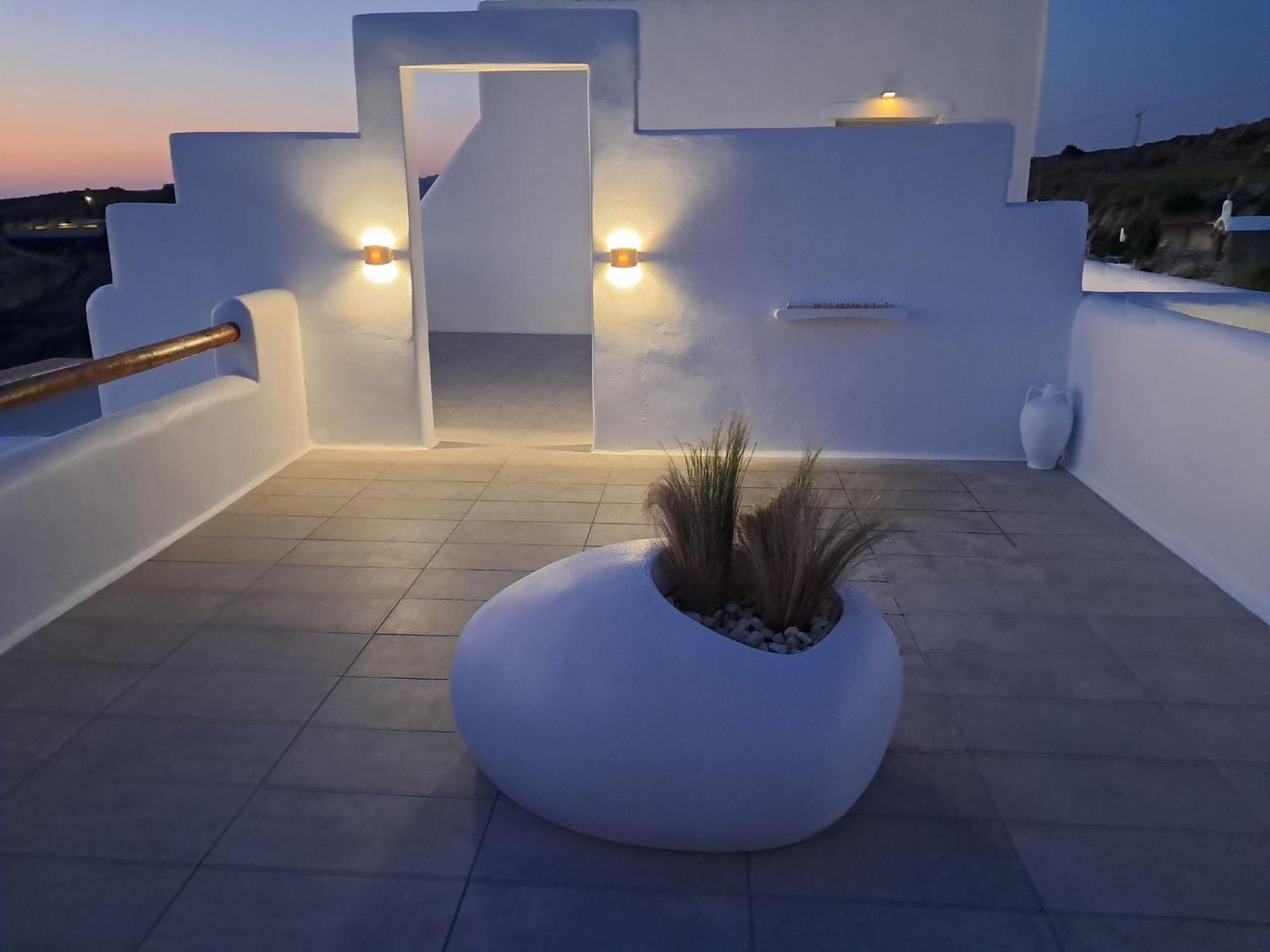 Ariadne'S Crown Luxury Suites With Private Pool Vivlos Bagian luar foto