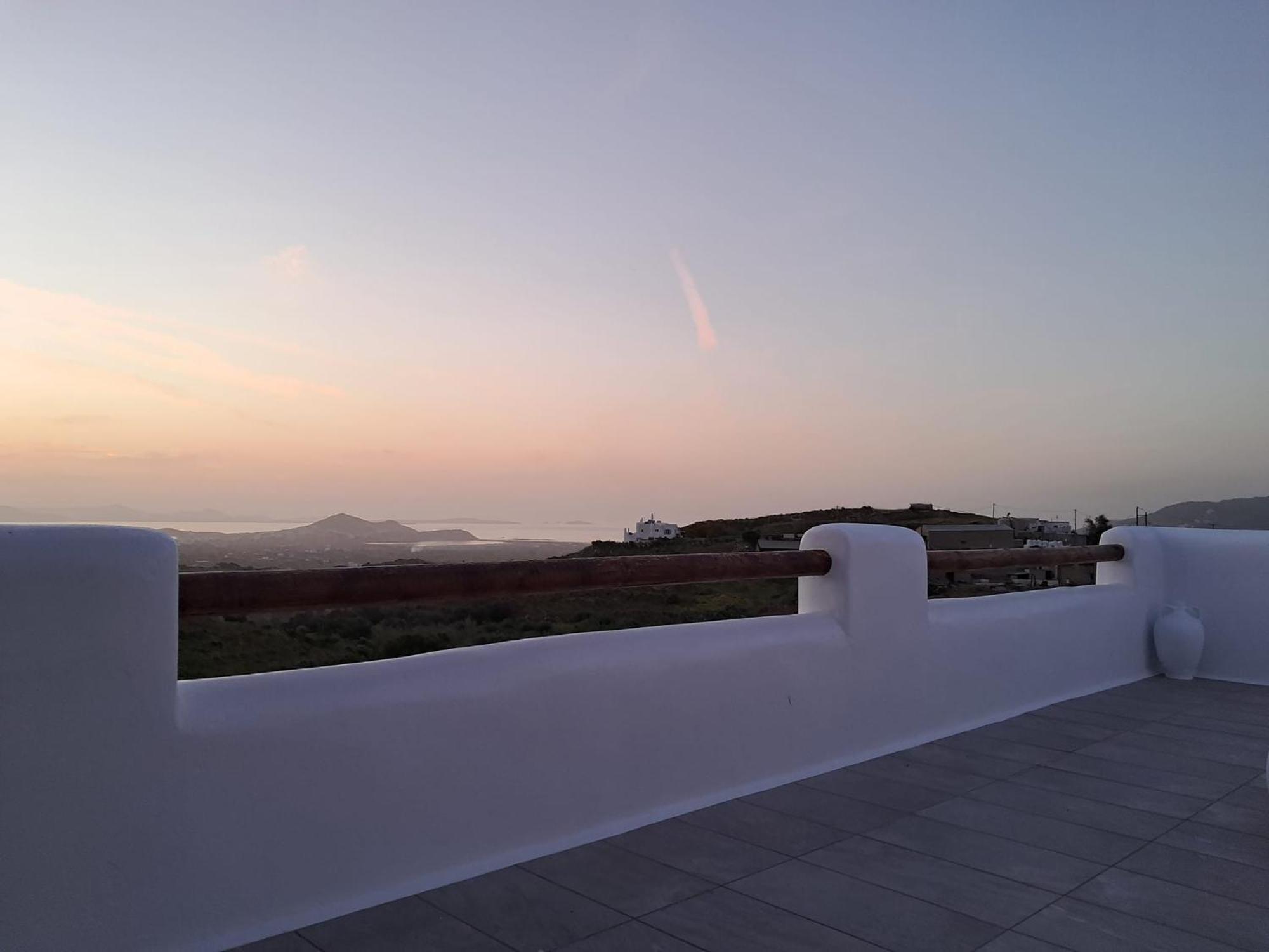 Ariadne'S Crown Luxury Suites With Private Pool Vivlos Bagian luar foto