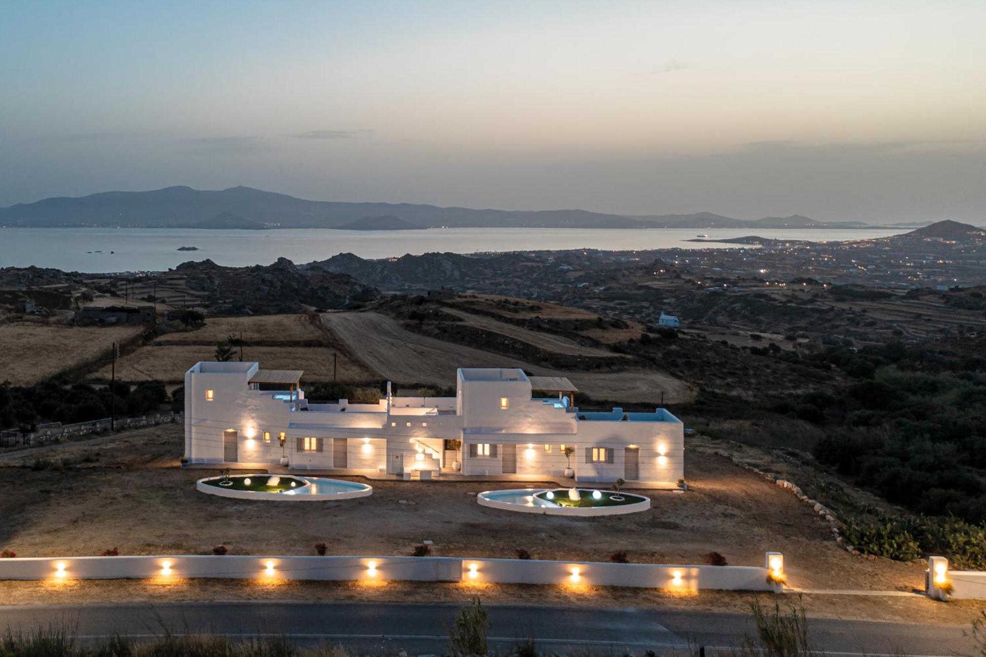 Ariadne'S Crown Luxury Suites With Private Pool Vivlos Bagian luar foto