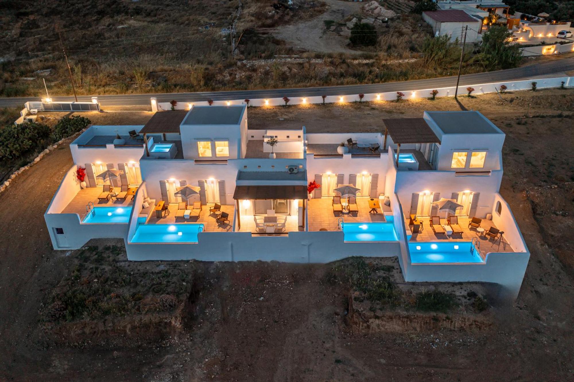 Ariadne'S Crown Luxury Suites With Private Pool Vivlos Bagian luar foto